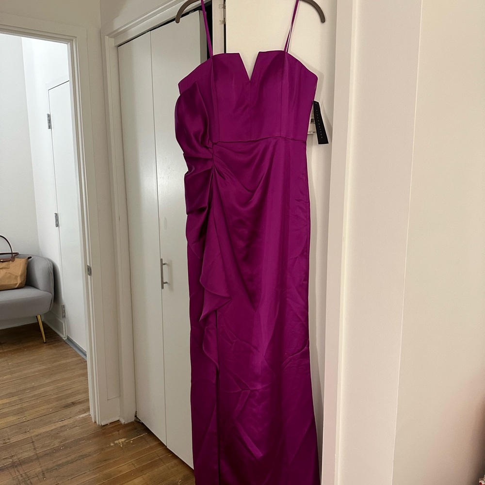 Aidan Mattox Strapless Sweetheart Gown